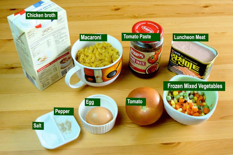 Ingredients for making Hong Kong macaroni soup